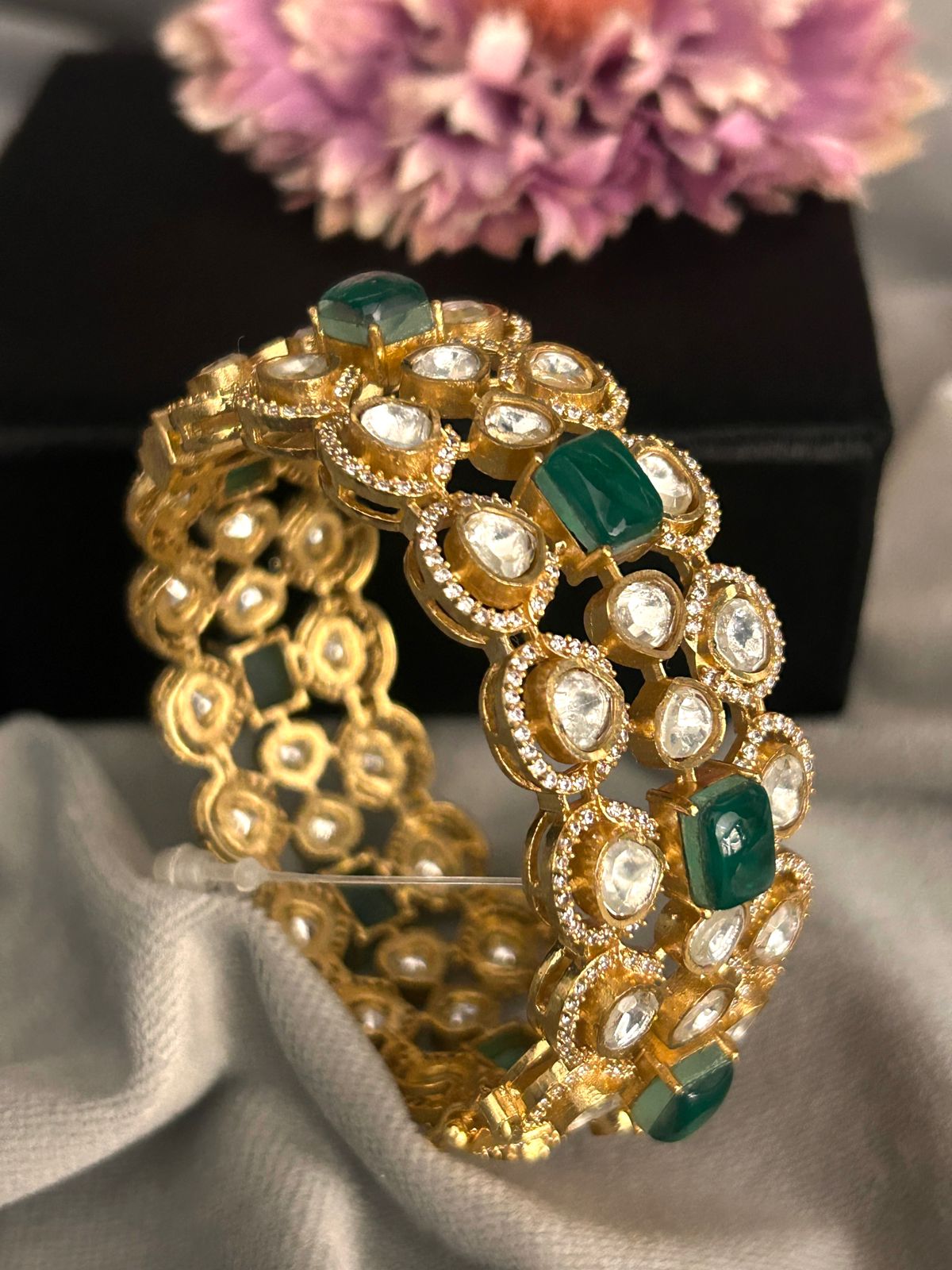 Emerald Green Kundan Openable Bracelet